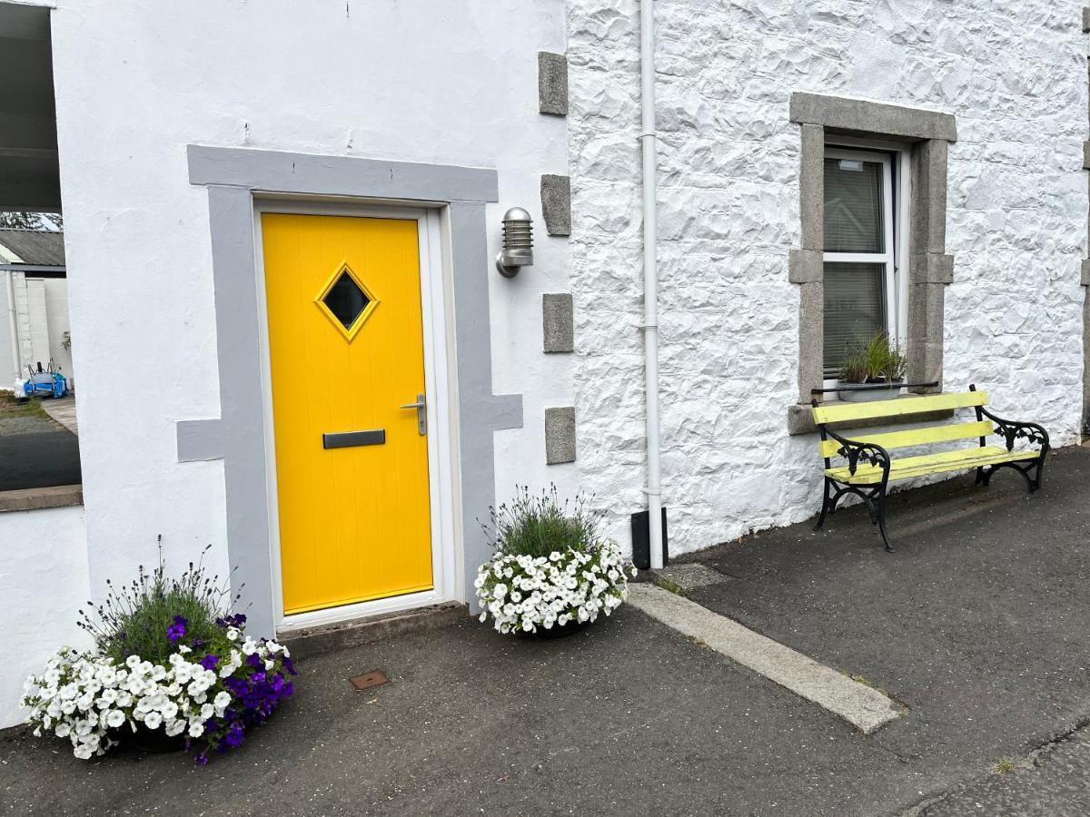 St John'S Town Of Dalry Glentress Apartment 1 Exterior photo